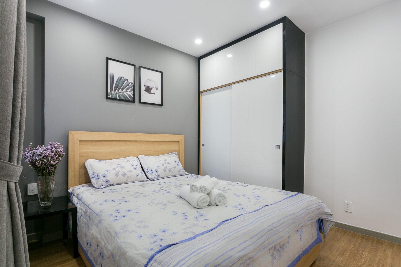 Căn hộ 2 phòng ngủ RiverGate Residence hình 7