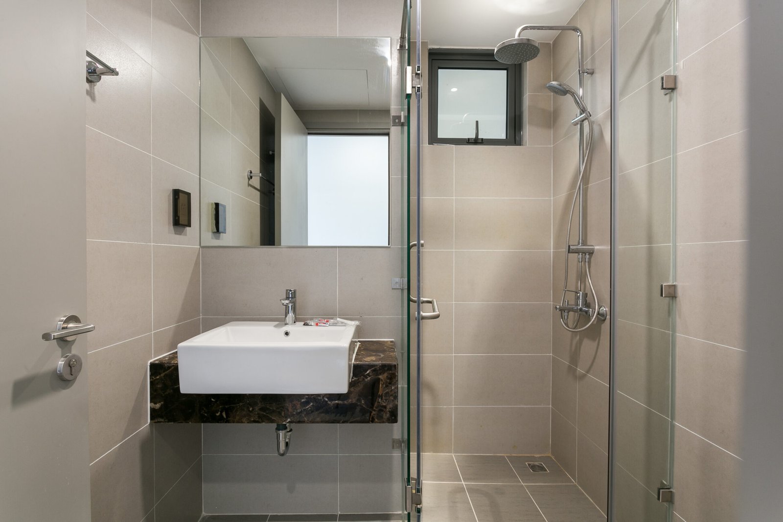 Căn hộ 2 phòng ngủ RiverGate Residence hình 8